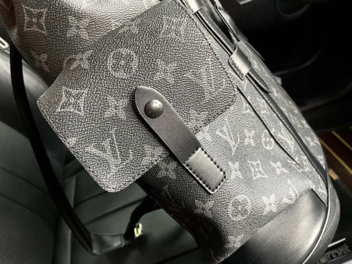 Split leather  bag ,4A,size 41x48x13cm, no box, B88-1680