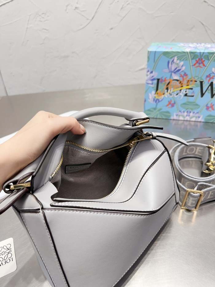 Split leather  bag ,4A,size 25cm, no box, B88-1689-1692