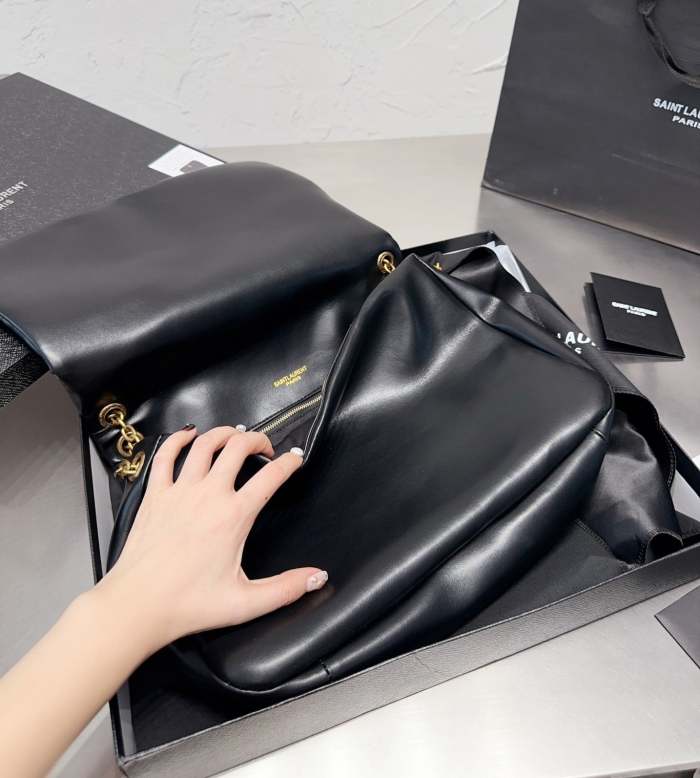 Split leather bag ,4A,size 38X26cm, no box, B88-1718