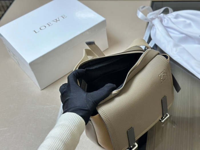 Split leather bag ,4A,size 25x17cm, no box, B88-1721-1722