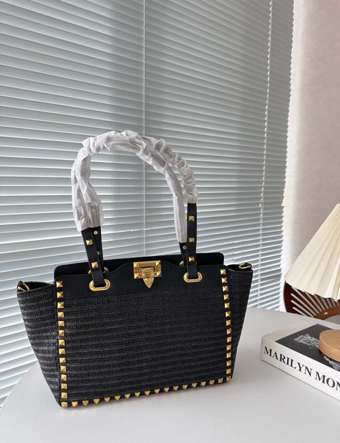 Straw and split leather bag ,4A,size 29x22cm, no box, B88-1714-1717