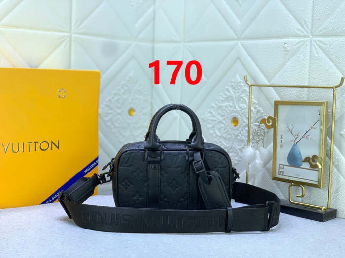 Leather bag ,5A ,no box,size 20x13x5.5cm,B110-170