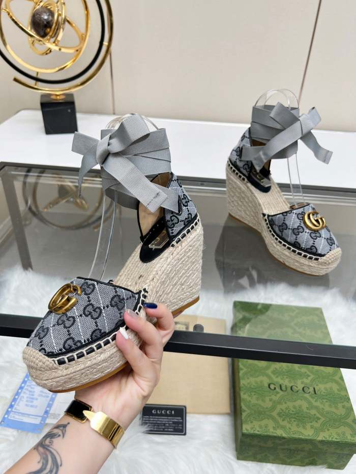Women Thick-bottomed straw fisherman slipsole sandals shoes, size 35-42, SS98-438