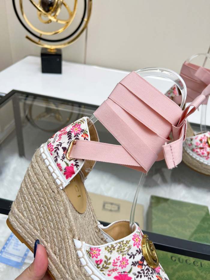 Women Thick-bottomed straw fisherman slipsole sandals shoes, size 35-42, SS98-443
