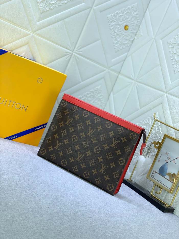Leather bag ,5A , size 27x21x6cm ,no box,  B68-6073