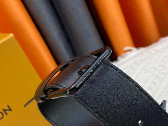 Leather bag ,5A , size 24.5x16x4.5cm ,no box,  B88-1729-1731