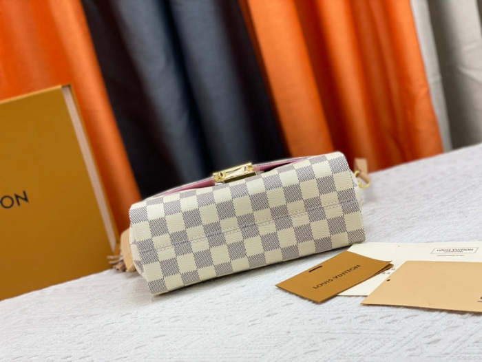 Leather bag ,5A , size 24.5x24.2x9cm ,no box,  B88-1734-1736
