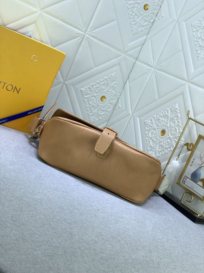 M23097 canvas leather  bag ,5A,size 34x19x11cm, no box, B110-186