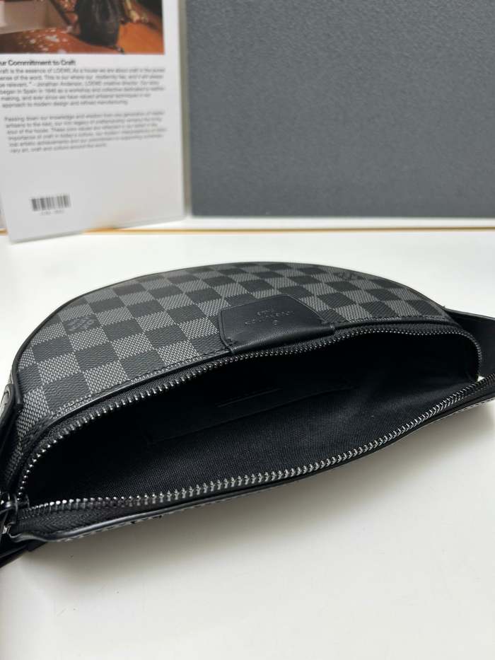 M23835 M23838， Leather bag ,5A , size  24.5x16x4.5cm ,no box,  B88-1745-1746
