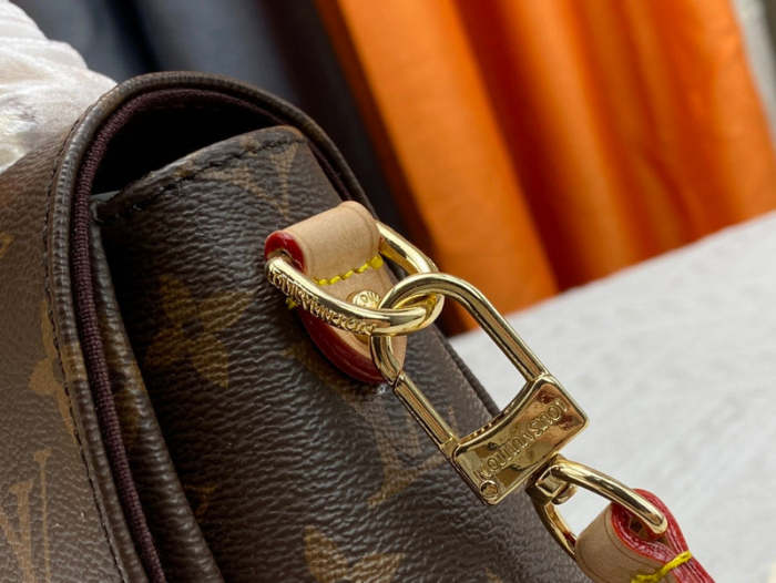 Leather bag ,5A , size 24.5x24.2x9cm ,no box,  B88-1734-1736