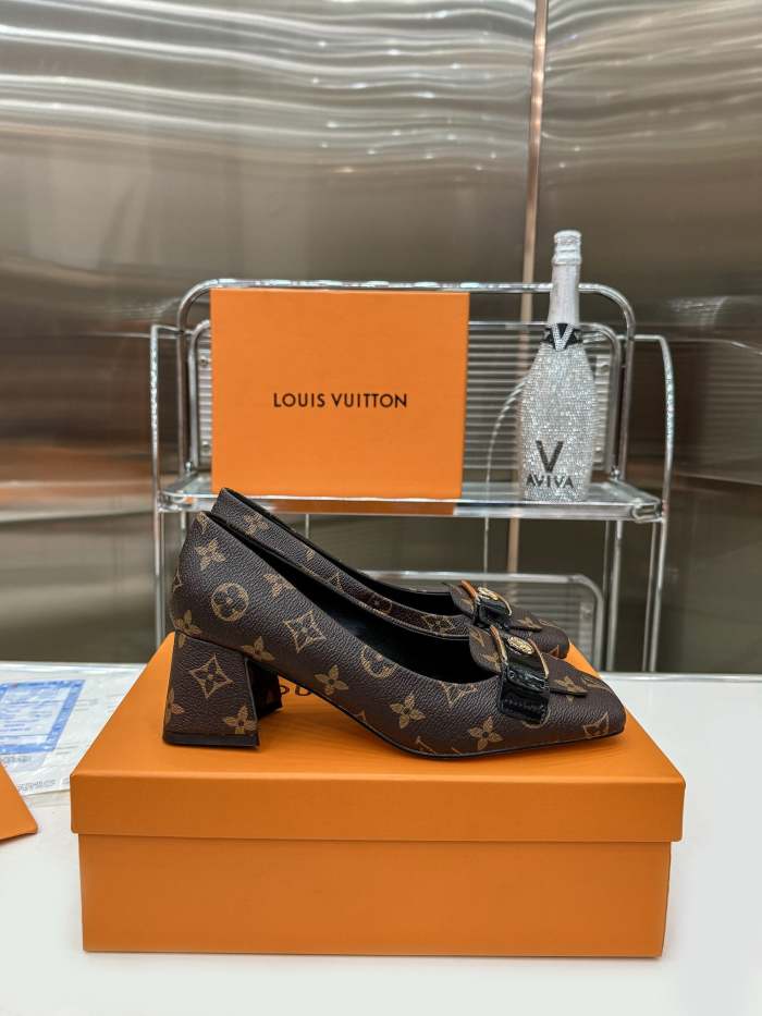 Women heel shoes,  size 35-42, SS88-641-642
