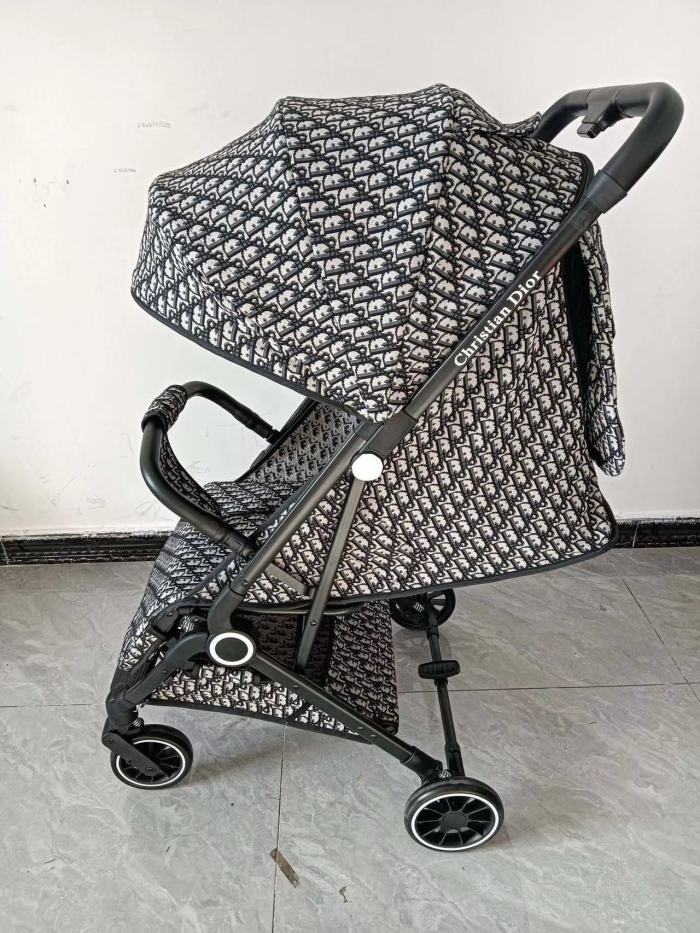 Baby stroller Foldable car for newborns Children go out in strollers，HSE200-2