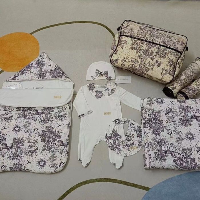 Newborn Baby crawl suit five-piece suit Cloak quilt  set clothes , CL110-139