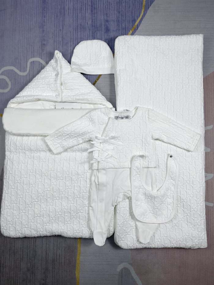 Newborn Baby crawl suit five-piece suit Cloak quilt  set clothes , CL110-142-143