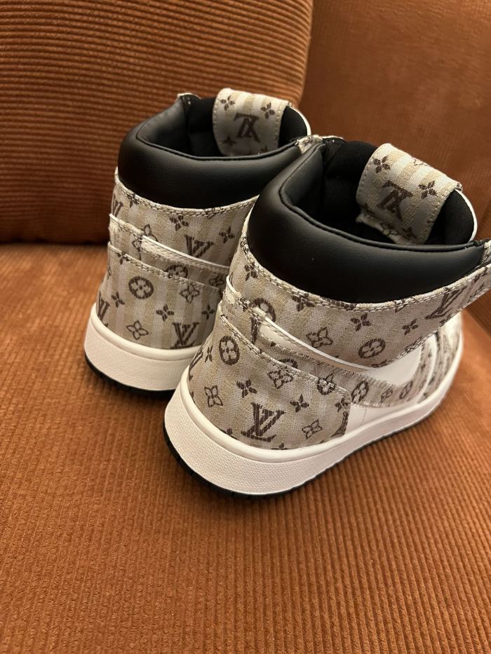 Top Quality Women men flat sneaker shoes,size 35-45, SS138-108