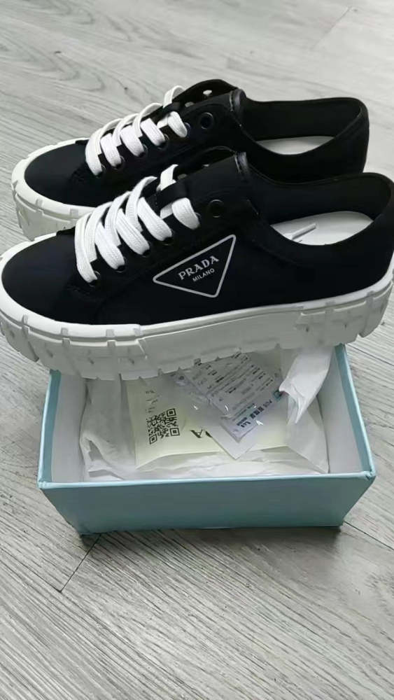Women runner flat shoes,  size 35-40, SS60-2323-2324