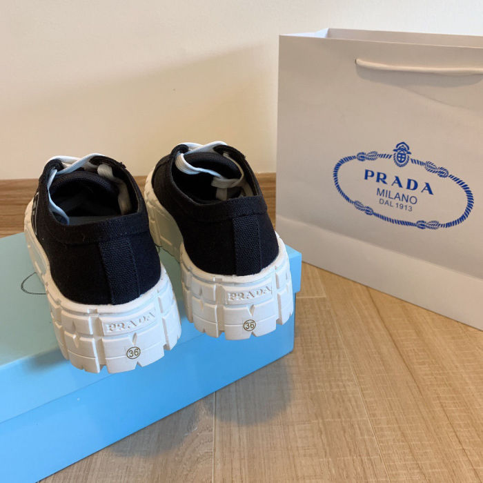 Women runner flat shoes,  size 35-40, SS60-2323-2324
