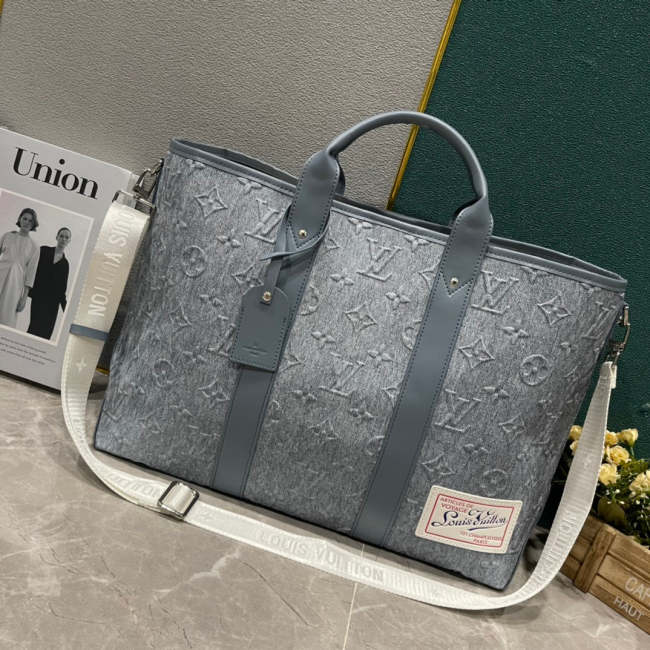 M22537 Canvas leather bag ,5A,size 43x34x17.5cm, no box, B110-187