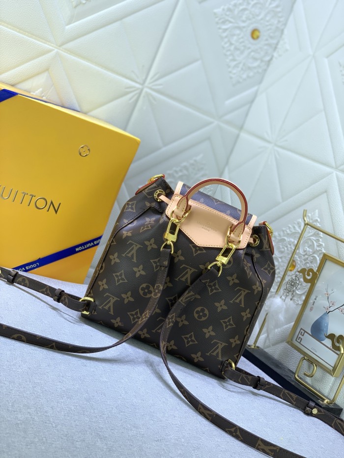 M46932 Canvas leather  bag ,5A,size 21x23x10cm, no box, B110-215