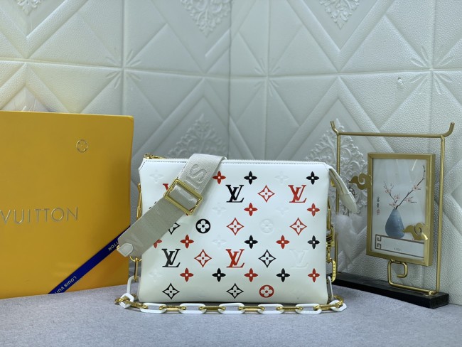 M57793 Canvas leather bag ,5A,size 26x20x12cm, no box, B110-212