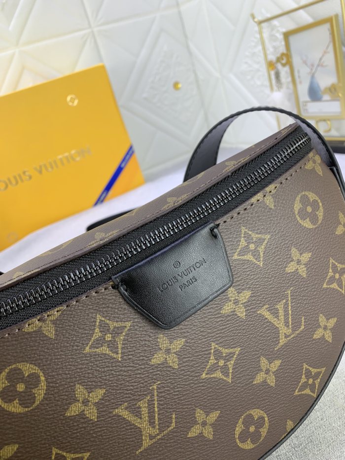 Canvas leather  bag ,5A,size 24.5X16X4.5cm, no box, B110-205