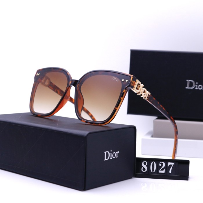 Blue light blocking sunglasses with the box and case ,G25-2851-2856