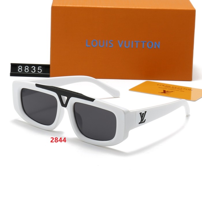 Blue light blocking sunglasses with the box and case ,G25-2842-2850