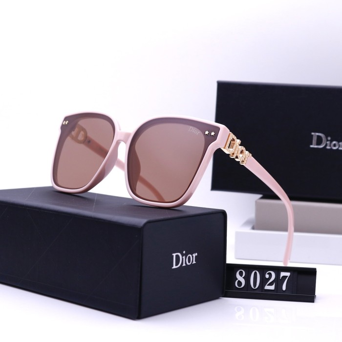 Blue light blocking sunglasses with the box and case ,G25-2851-2856