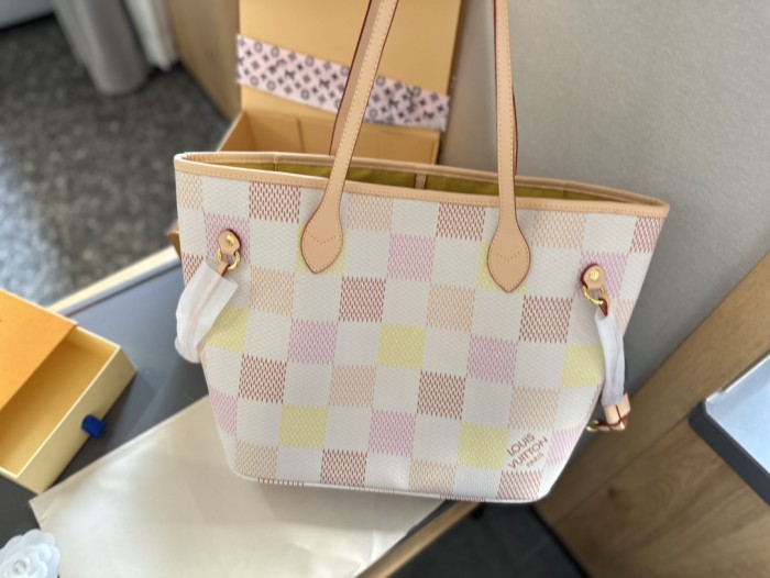 Split Leather  bag ,3A , size 32x28cm ,no box,  B68-6090-6091