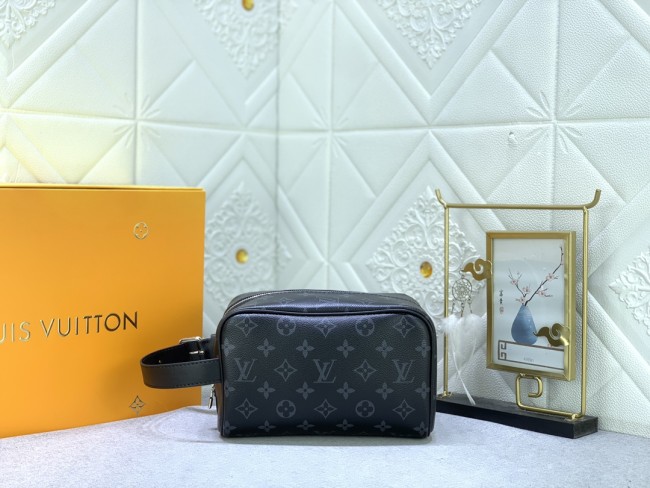Leather bag ,5A , size 23x13x12cm ,no box, B68-6097