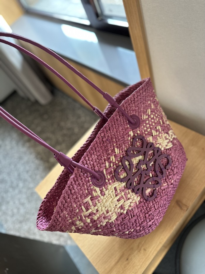 Straw bag ,3A , size 28x25cm ,no box,  B68-6099-6103