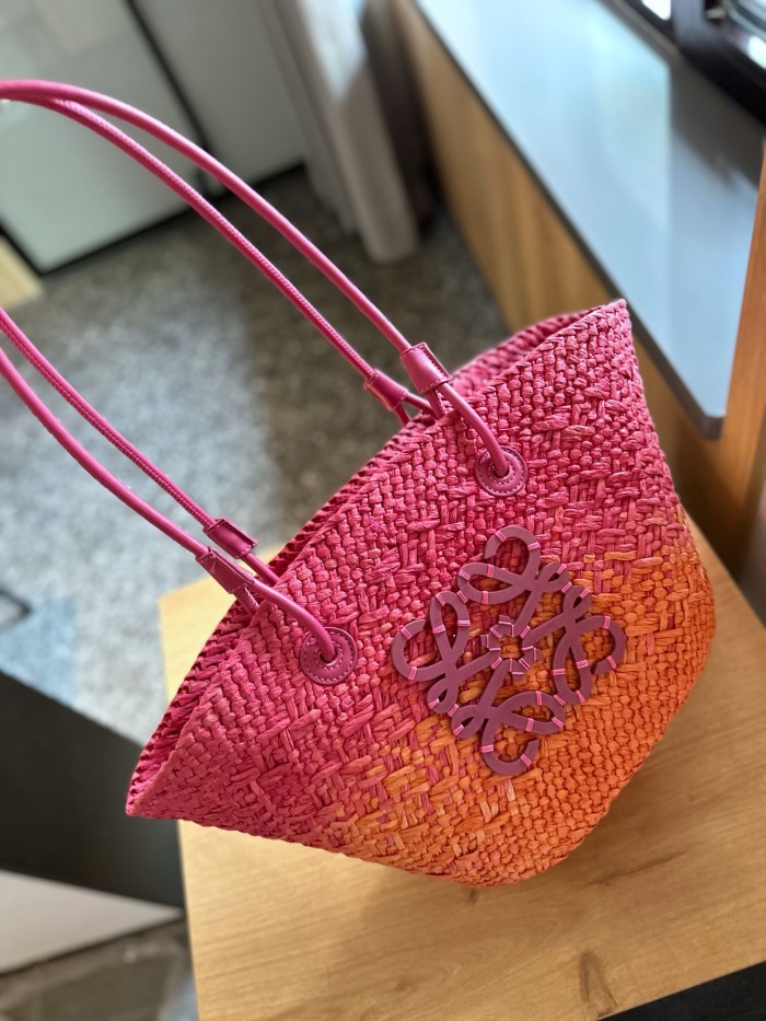 Straw bag ,3A , size 28x25cm ,no box,  B68-6099-6103
