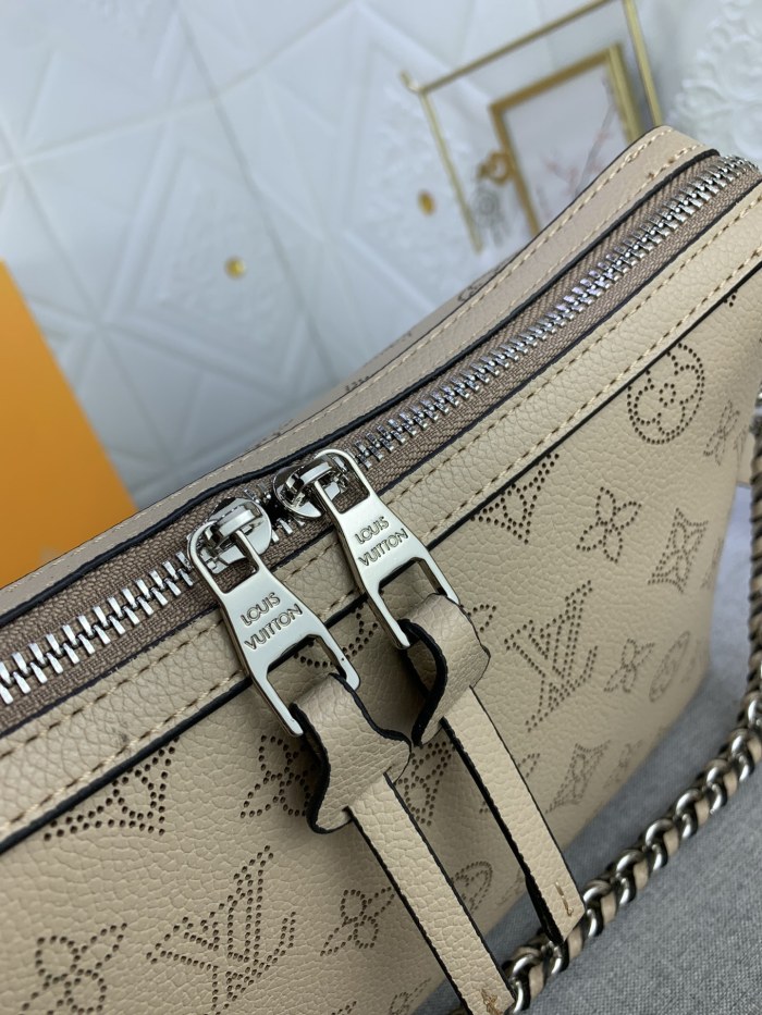 M24255 Canvas leather  bag ,5A,size 32x29x13cm, no box, B110-229