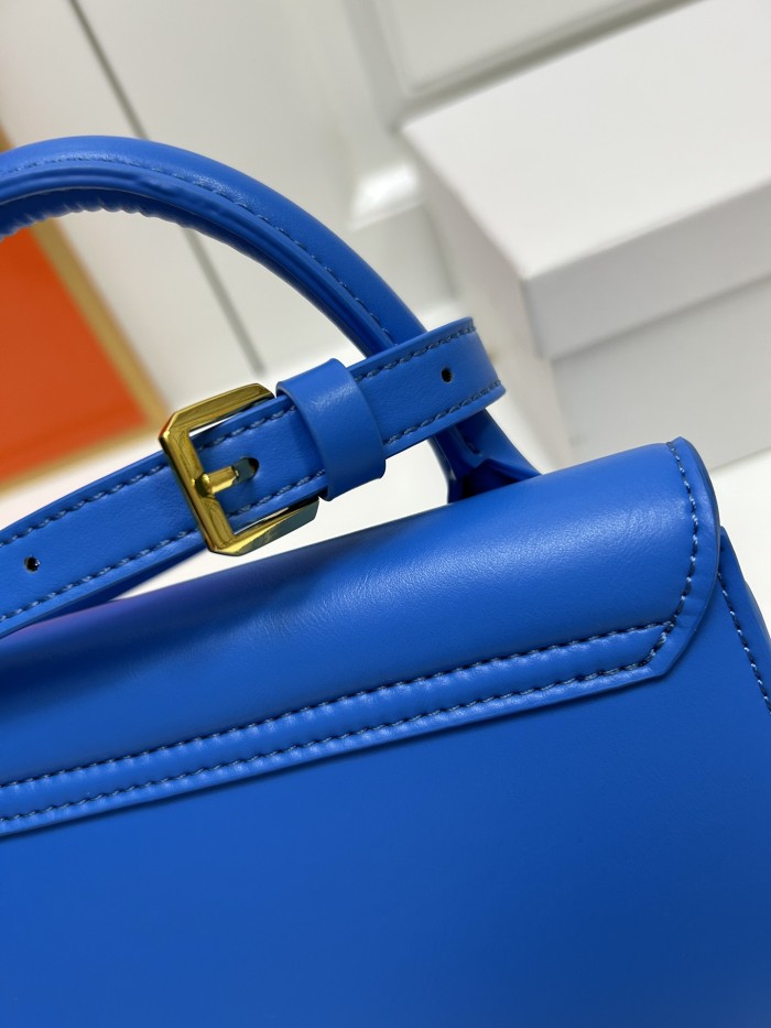Canvas leather  bag ,5A,size 22x11x6cm, no box, B110-221