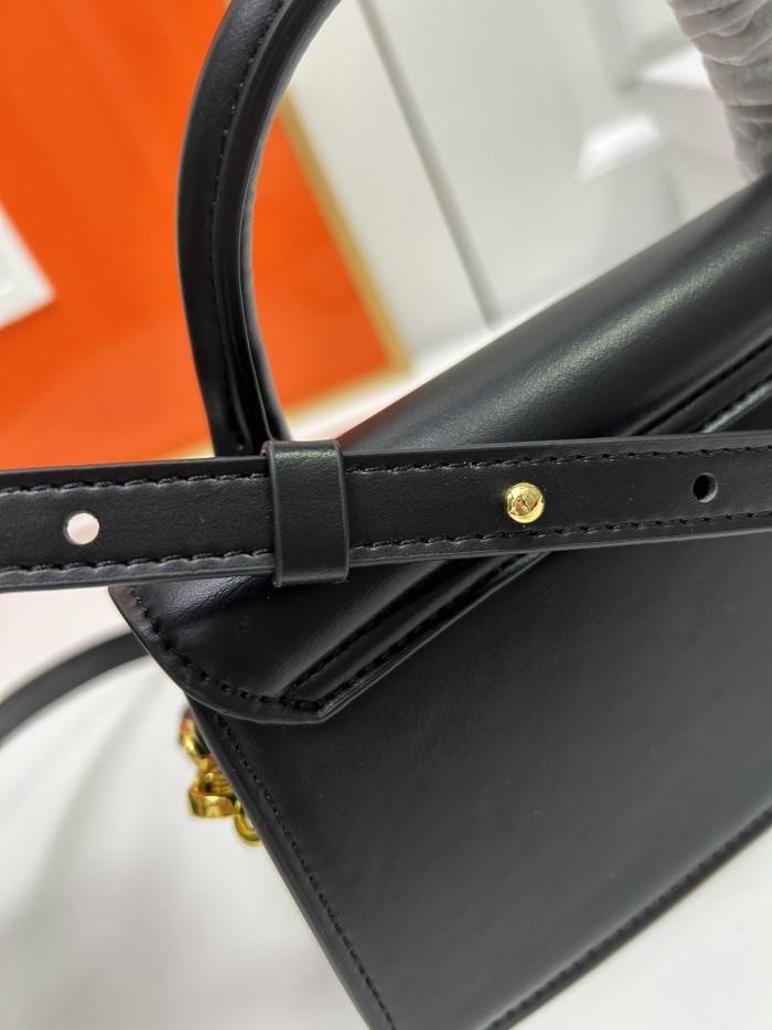 Canvas leather  bag ,5A,size 22x11x6cm, no box, B110-223