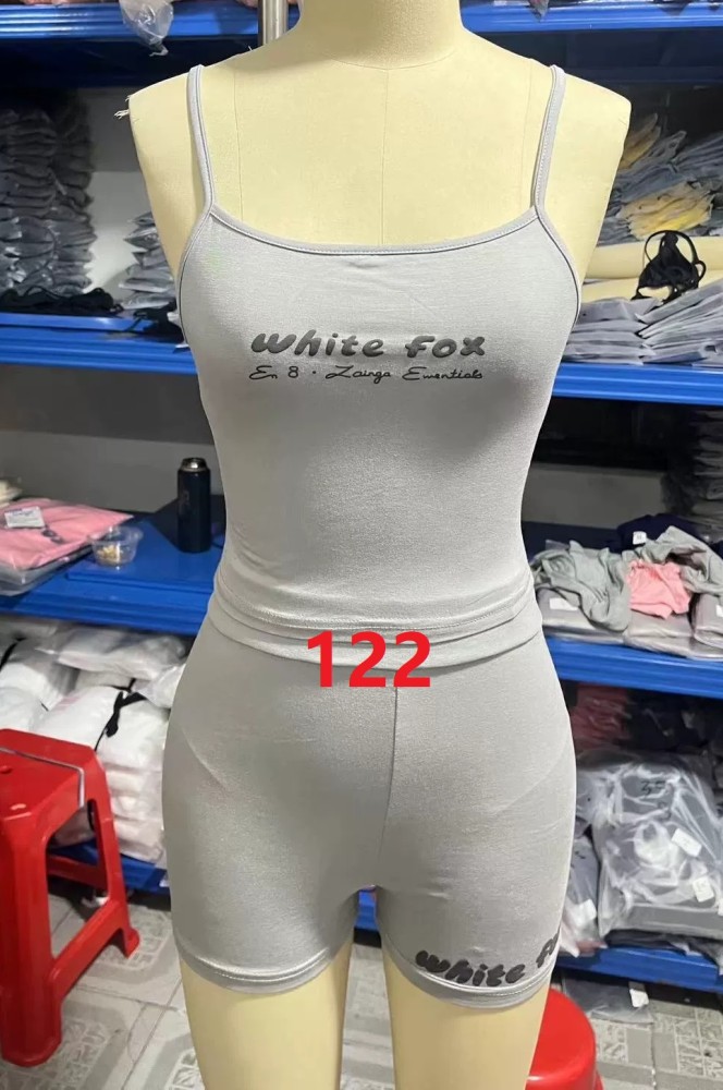 Women fashion yoga casual sports T-shirt + shorts , size S-XL, CL15.5-122-124