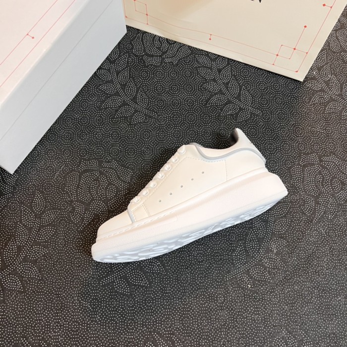 Women men runner flat shoes,  size 34-45, SS70-1981