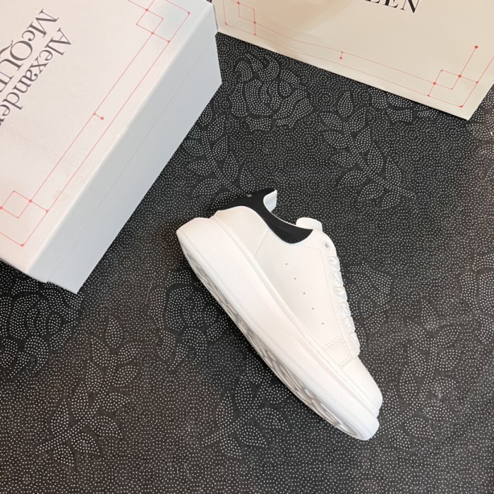 Women men runner flat shoes,  size 34-45, SS70-1988