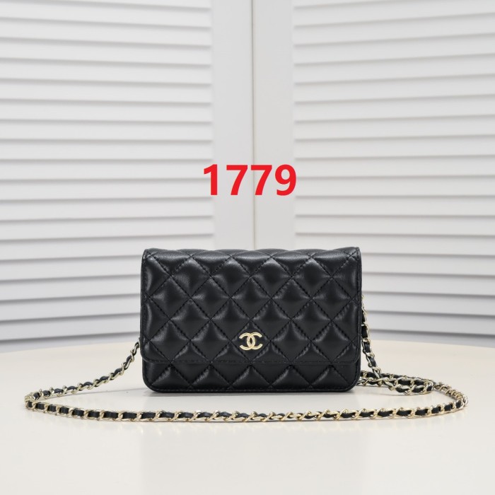 33814，Leather bag ,5A , size 19x12x5cm ,no box,  B88-1779