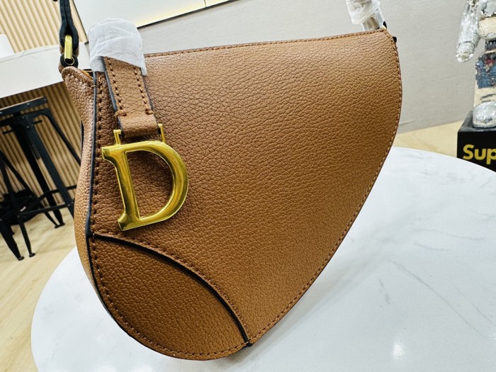 Leather bag ,5A , size 20x19x4cm ,no box,  B88-1778