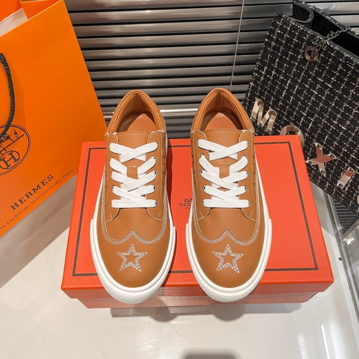 Women runner flat shoes,  size 35-40, SS70-1992-1994