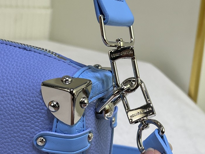 Leather bag ,5A , size 18x16.5x8cm and 21x14x6cm ,no box,  B88-1773-1774