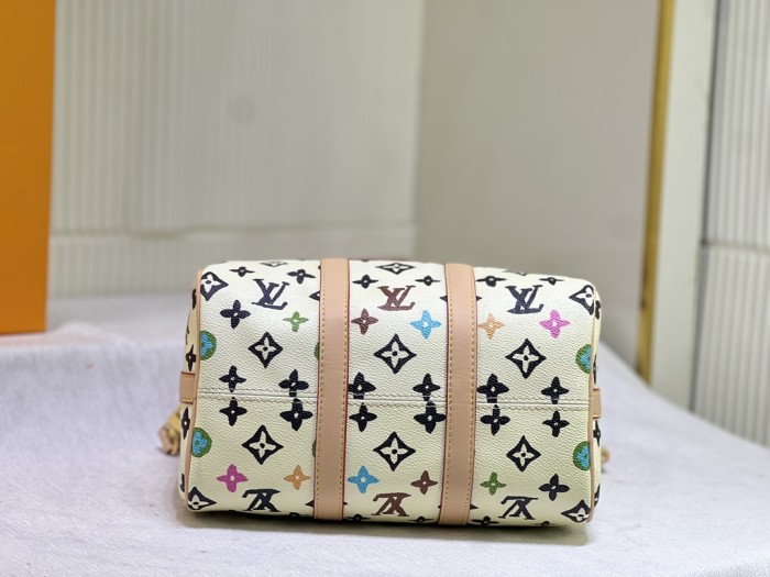 Leather bag ,5A , size 25x15x11cm ,no box,  B88-1771