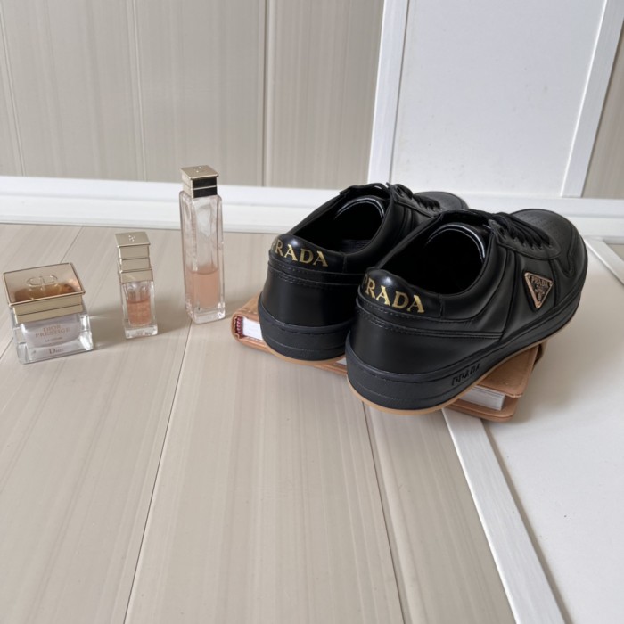 Women runner flat shoes,  size 35-40, SS70-1990-1991