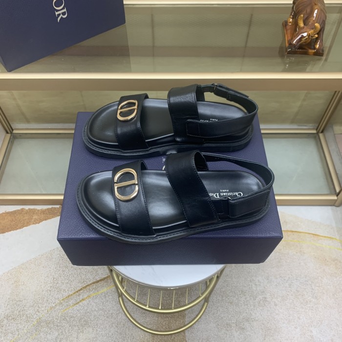 Men  leather slippers shoes, size 38-46, SS80-502