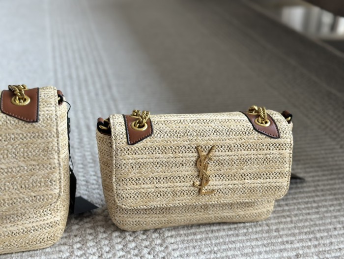 Straw raffia leather bag ,4A , size 26x18cm or 21x14cm ,no box,  B75-2980-2982