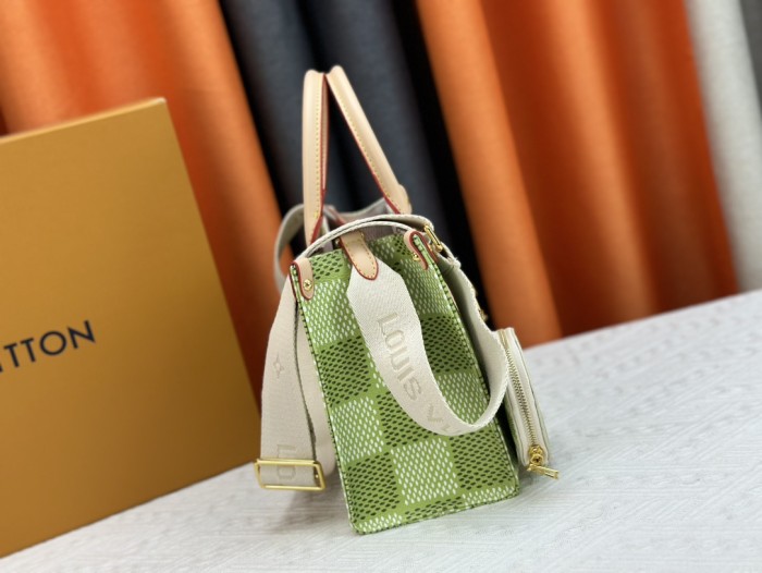 ON THE GO TOTE Canvas leather  bag ,5A,size 25X11X19cm, no box, B110-244-245