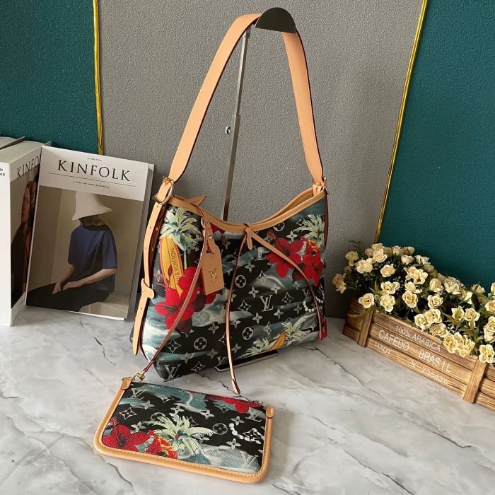 M46203  CarryAll  Canvas leather  bag ,5A,size 29x24x12cm, no box, B110-248