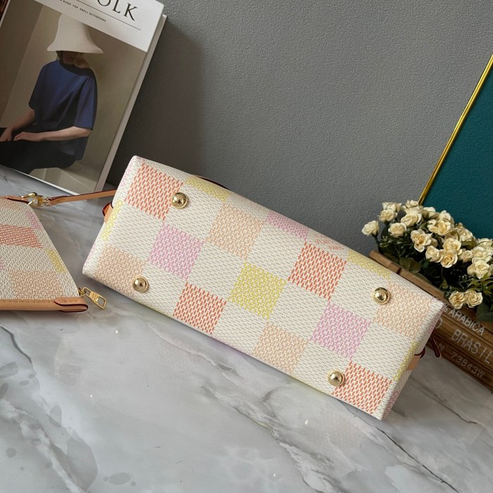 M46203  CarryAll  Canvas leather  bag ,5A,size 29x24x12cm, no box, B110-250