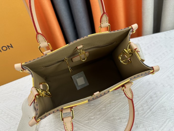 ON THE GO TOTE Canvas leather  bag ,5A,size 25X11X19cm, no box, B110-244-245